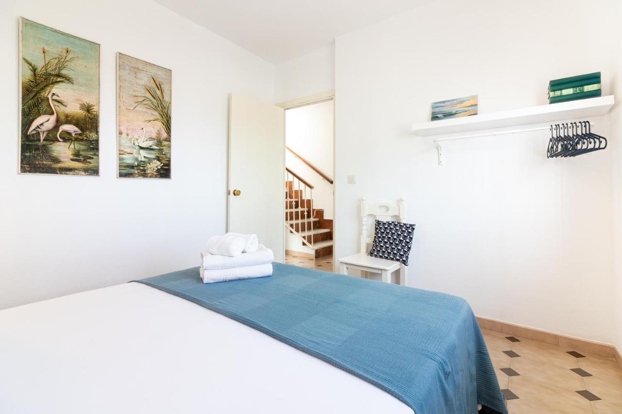 Sea & Wave Al Rolo Beach Apartment Málaga Exteriör bild